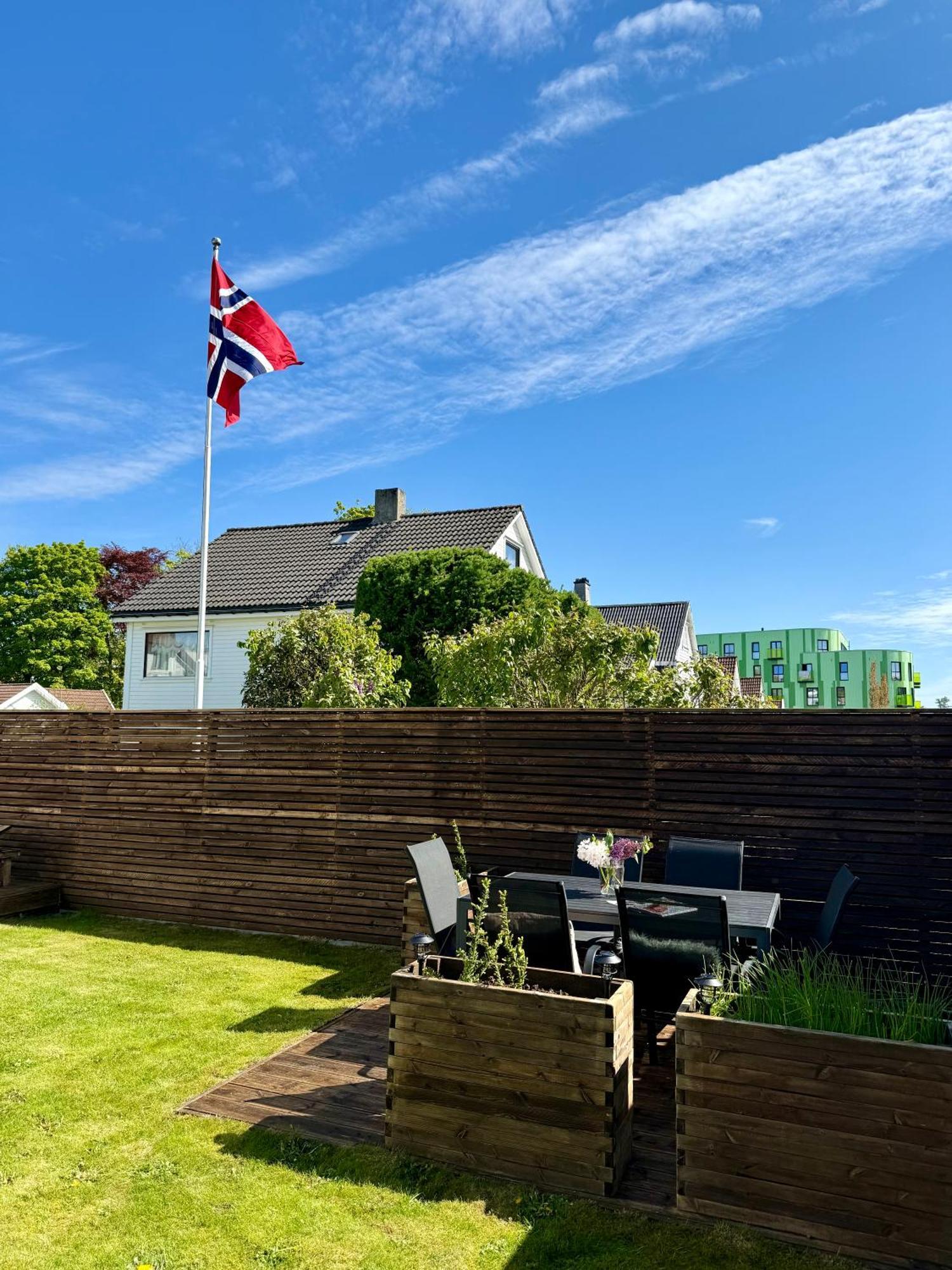 Central Family Twinhouse Stavanger Ngoại thất bức ảnh